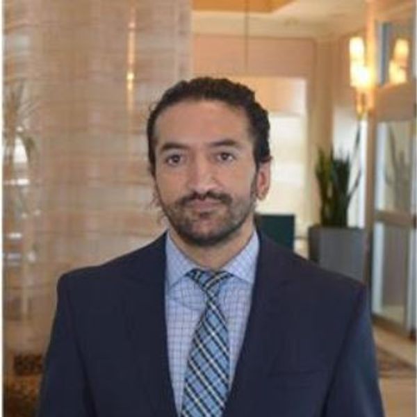 Aseem Khimta, Associate