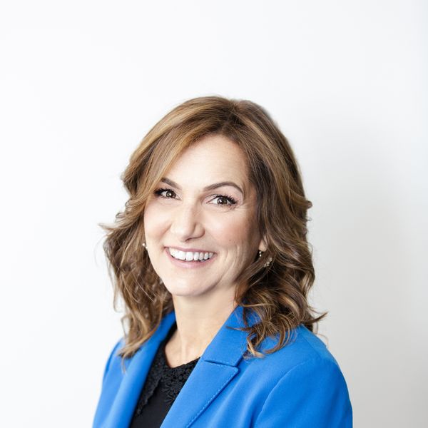 Kathy Sharp, Associate